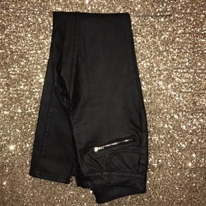 EUC Refuge Sz 2 Pleather Pants